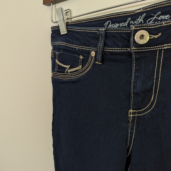 Foxy Jeans Dark Denim Skinny Jeans size 28, 36" inseam - Picture 3 of 9